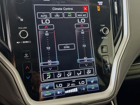 Used 2025 Subaru Outback Onyx Edition image 23