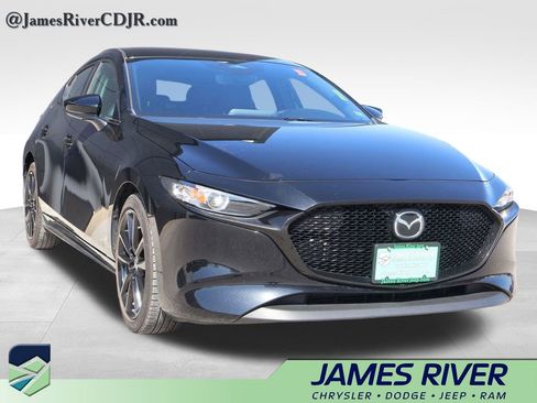 Used 2024 MAZDA MAZDA3 s image 6