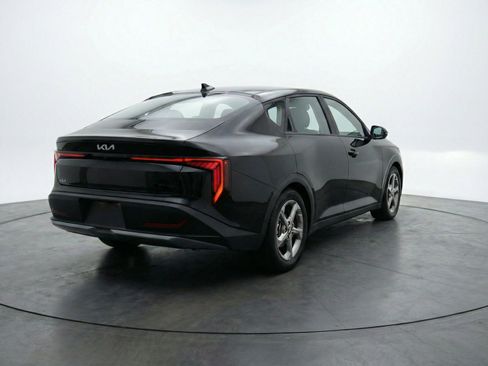 Used 2025 Kia K4 FWD image 9