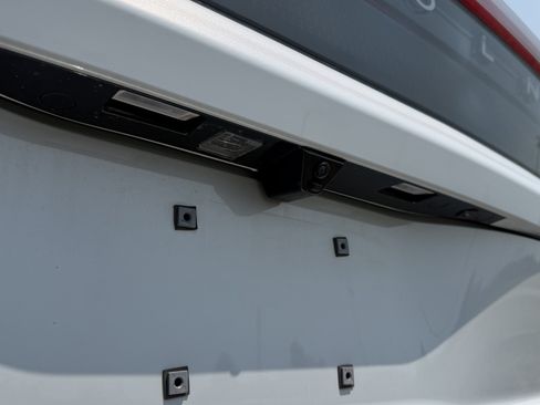 Used 2025 Lincoln Navigator L Reserve AWD/4WD image 11
