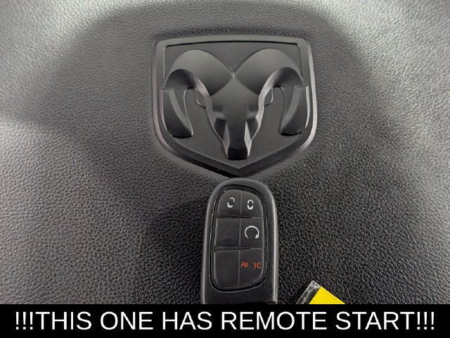 Used 2022 RAM 1500 Warlock AWD/4WD image 36