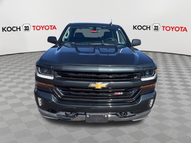 Used 2017 Chevrolet Silverado 1500 LT w/ All Star Edition AWD/4WD image 2
