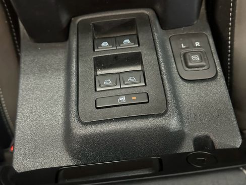 Used 2025 Ford Bronco Outer Banks AWD/4WD image 30