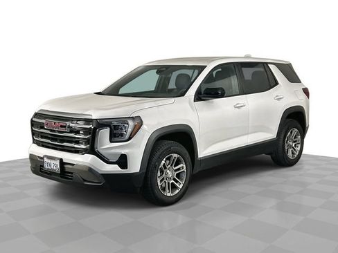 Used 2026 GMC Terrain Elevation FWD image 1