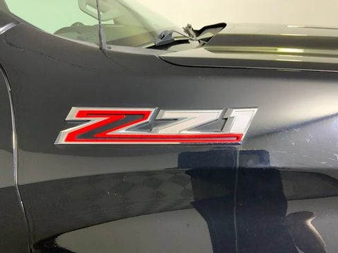 Used 2019 Chevrolet Silverado 1500 RST AWD/4WD image 14