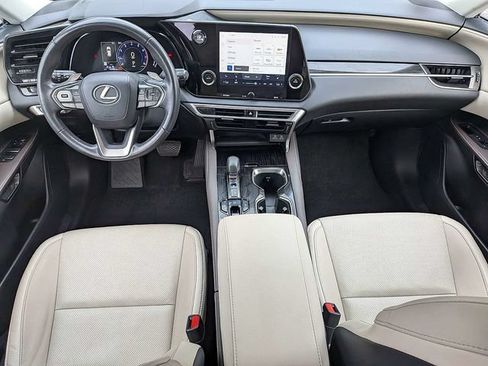 Used 2024 Lexus RX 350 FWD w/ Technology Package image 17