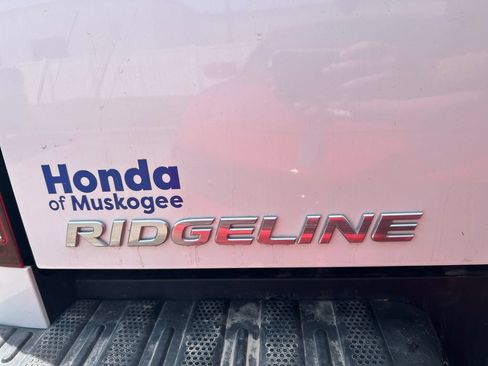 Used 2023 Honda Ridgeline Black Edition image 11