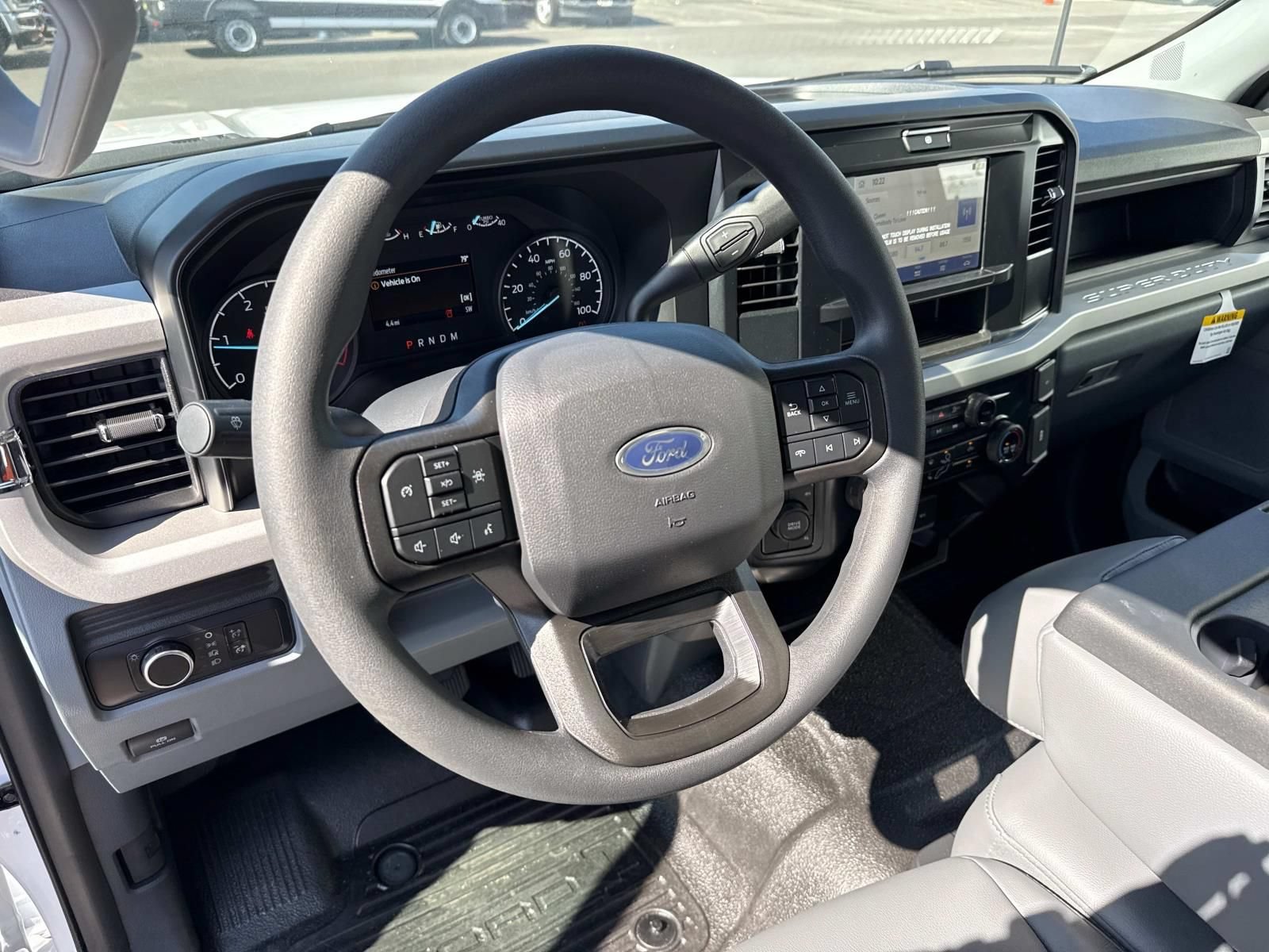New 2026 Ford F550 4x4 SuperCab Super Duty image 13