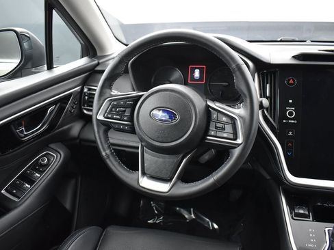 Used 2023 Subaru Outback Limited AWD/4WD image 17