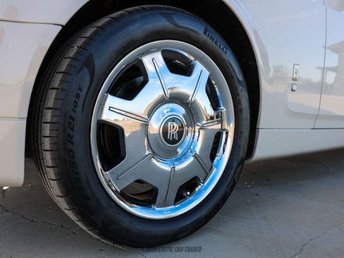 Used 2012 Rolls-Royce Phantom Sedan image 66