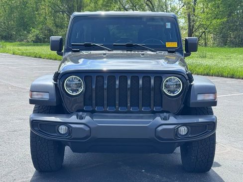 Used 2021 Jeep Wrangler Unlimited Sport AWD/4WD image 2