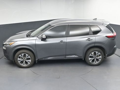 Certified 2023 Nissan Rogue SV FWD image 34
