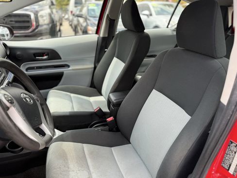 Used 2013 Toyota Prius C Two FWD image 12