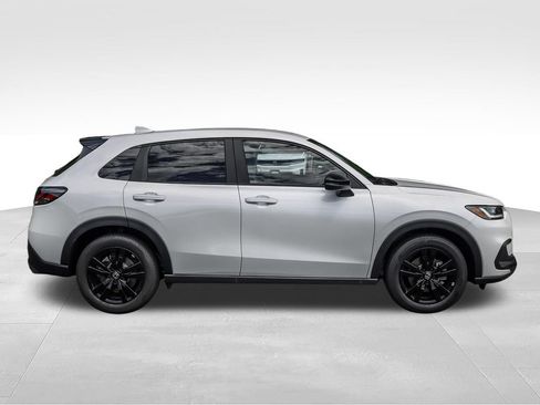 New 2027 Honda HR-V Sport image 3