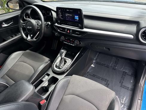 Used 2023 Kia Forte GT-Line w/ GT-Line Technology Package FWD image 13