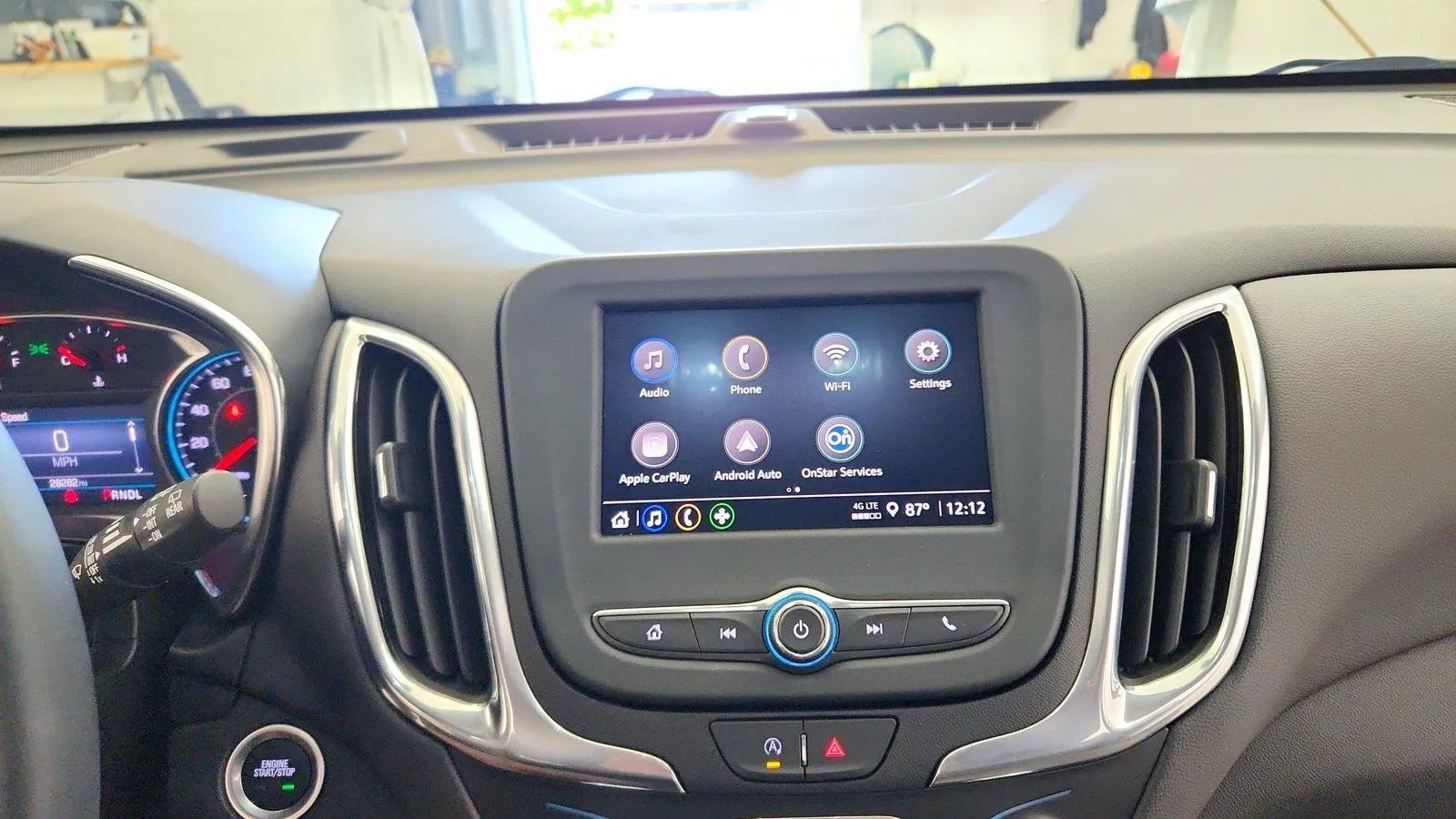 Used 2024 Chevrolet Equinox LT w/ LPO, Floor Liner Package FWD image 16