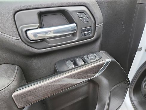 Certified 2023 Chevrolet Silverado 2500 LTZ w/ LTZ Convenience Package image 22