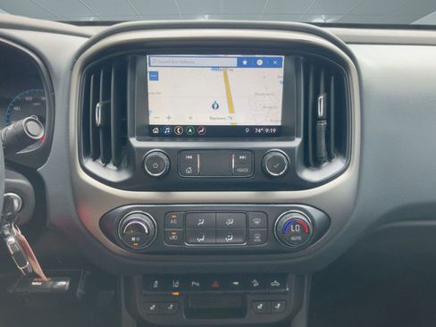 Used 2021 Chevrolet Colorado Z71 w/ Safety Package image 28