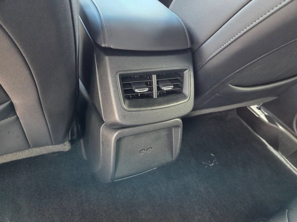 Used 2024 Chevrolet Equinox EV RS w/ LPO, Trailering Package FWD image 7