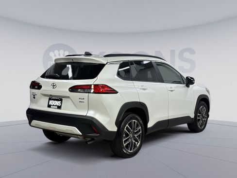 Used 2026 Toyota Corolla Cross XLE AWD/4WD image 20