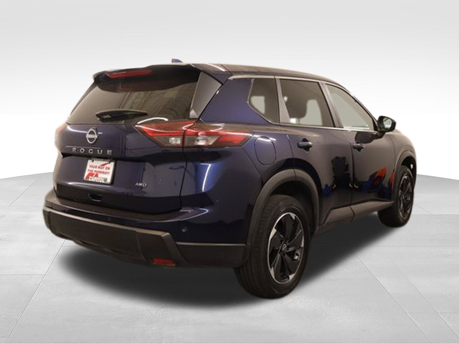 Certified 2025 Nissan Rogue SV AWD/4WD image 2