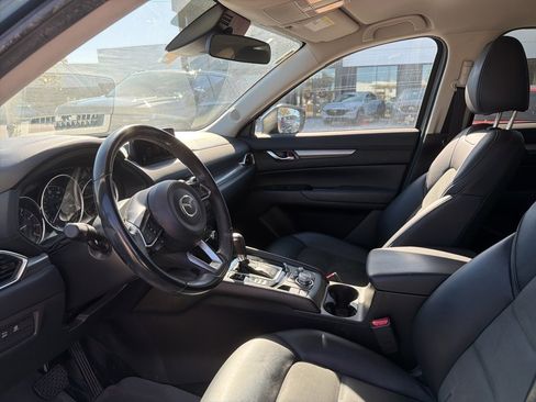 Used 2020 MAZDA CX-5 Touring image 11