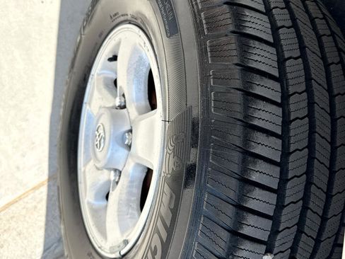 Used 1998 Toyota Land Cruiser image 16