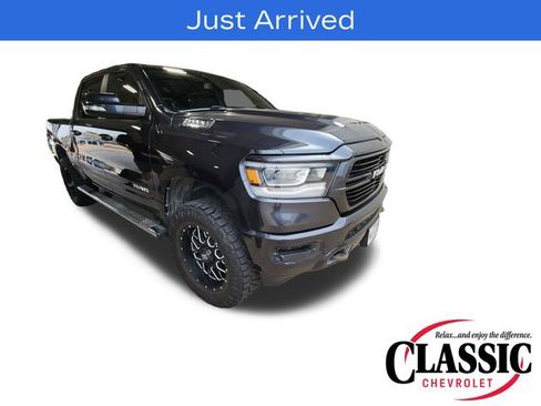 Used 2019 RAM 1500 Big Horn AWD/4WD image 1