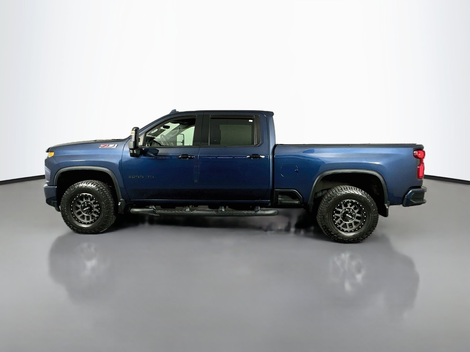 Used 2021 Chevrolet Silverado 3500 LTZ w/ LTZ Plus Package AWD/4WD image 4