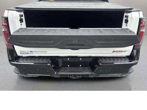 Used 2024 Chevrolet Silverado EV RST image 9