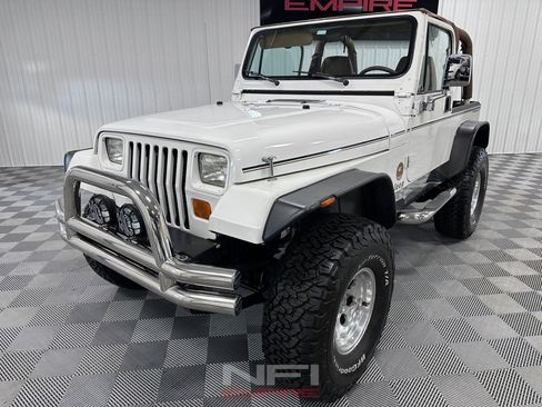 Used 1995 Jeep Wrangler Sport S image 3