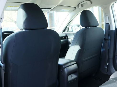 Used 2025 Nissan Sentra SV image 31