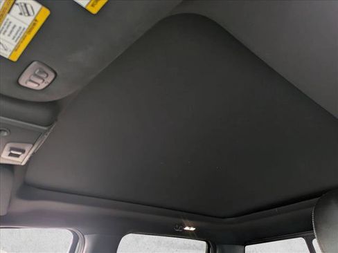 Used 2020 Ford F150 Lariat w/ Equipment Group 502A Luxury image 15