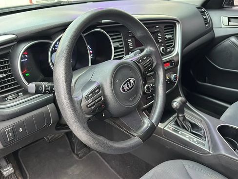 Used 2015 Kia Optima LX image 3