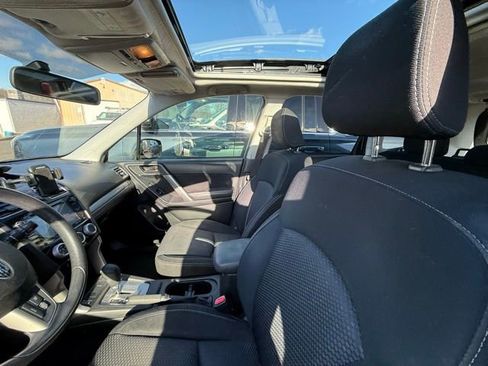 Used 2016 Subaru Forester 2.5i Premium w/ All-Weather Package image 9