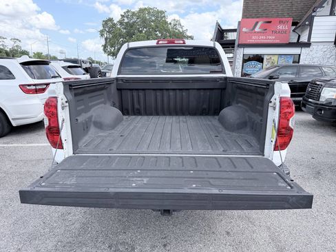 Used 2017 Toyota Tundra Limited RWD image 5