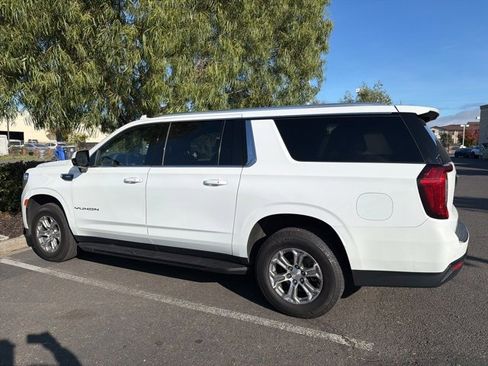 Used 2022 GMC Yukon XL SLE w/ Max Trailering Package image 12