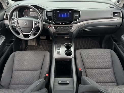 Used 2023 Honda Ridgeline Sport image 10