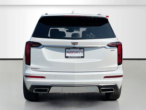 Used 2024 Cadillac XT6 Premium Luxury w/ Technology Package image 6