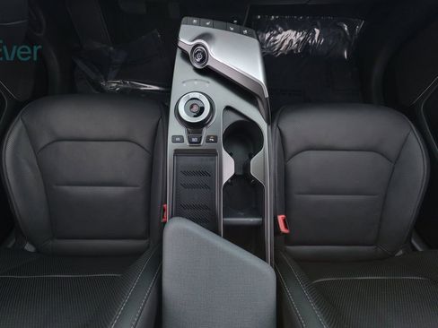 Used 2024 Kia EV6 Wind image 22