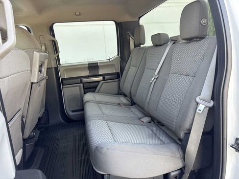 Used 2018 Ford F250 XLT w/ FX4 Off-Road Package AWD/4WD image 10