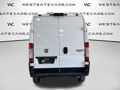 Used 2025 RAM ProMaster 2500 w/ Convenience Group FWD image 7