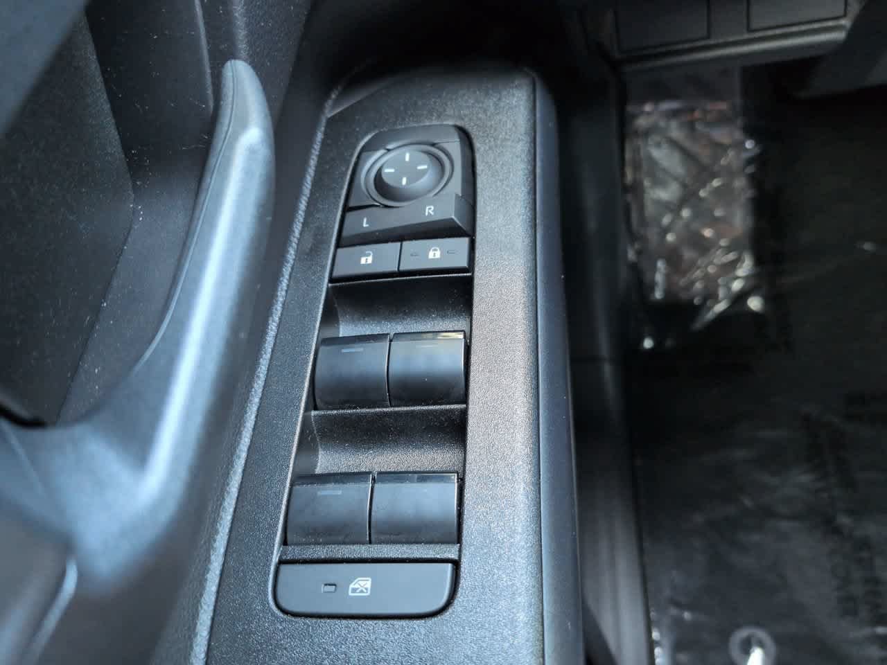 Used 2025 Toyota 4Runner SR5 RWD image 21