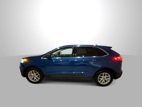 Used 2024 Ford Edge SEL image 5