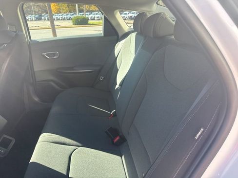 New 2025 Kia K4 FWD image 16