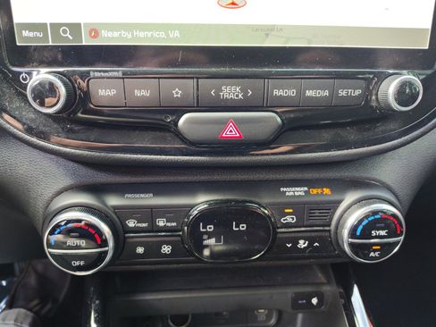 Used 2023 Kia Soul GT-Line FWD image 25