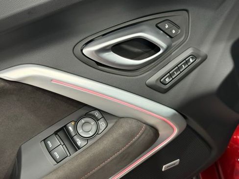 Used 2022 Chevrolet Camaro ZL1 image 16