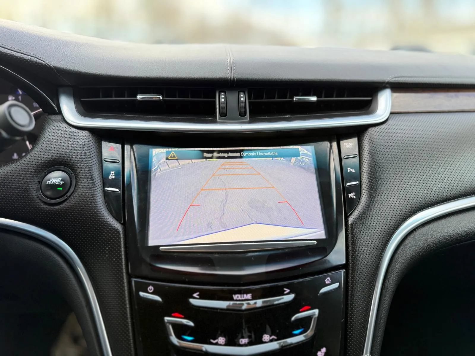 Used 2016 Cadillac XTS Luxury FWD image 16