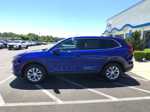 Certified 2025 Honda CR-V LX image 6