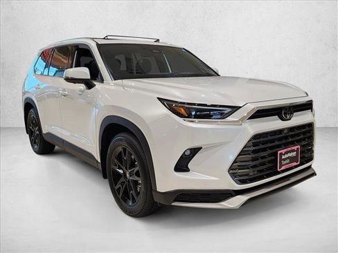 New 2026 Toyota Grand Highlander AWD Hybrid image 7